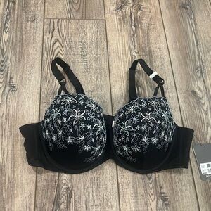 Déesse Floral Embroidered Underwire Bra – Black – Size 42C – NWT